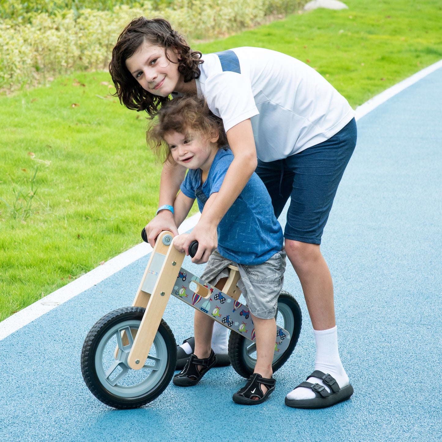 AIYAPLAY Bicicleta sem Pedais de Madeira para Crianças de 3-6 Anos com Assento Ajustável 34-40cm Bicicleta de Equilíbrio Infantil com Rodas de 12" Carga Máxima 30kg 87x37x50cm Cinza