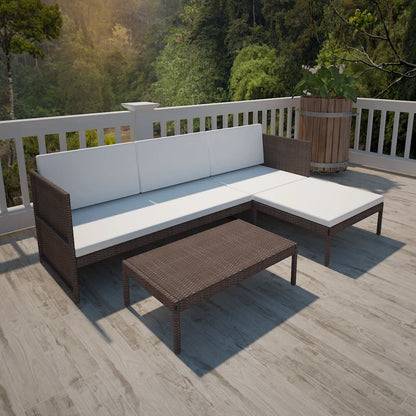 Conjunto Lounge para Jardim - Cor Castanho - Com Almofadões em Branco Nata - 3 Peças - Em Vime PE e Estrutura Robusta em Aço Revestido a Pó