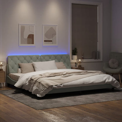 Estrutura de cama c/ luzes LED 200x200 cm veludo cinzento-claro