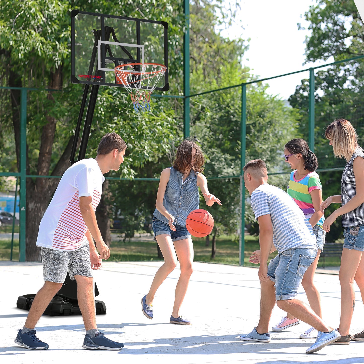 SPORTNOW Tabela de Basquetebol com Altura Ajustável 293-350 cm Tabela de Basquetebol com Rodas Base Preenchida com Água ou Areia para Exterior 111x70,5x293-350 cm Preto