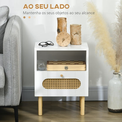 HOMCOM Mesa de Cabeceira Pequena com Gaveta com Imitação de Vime Prateleira Aberta e Pés de Madeira de Pinho para Sala de Estar Dormitório 40x30x51 cm Branco